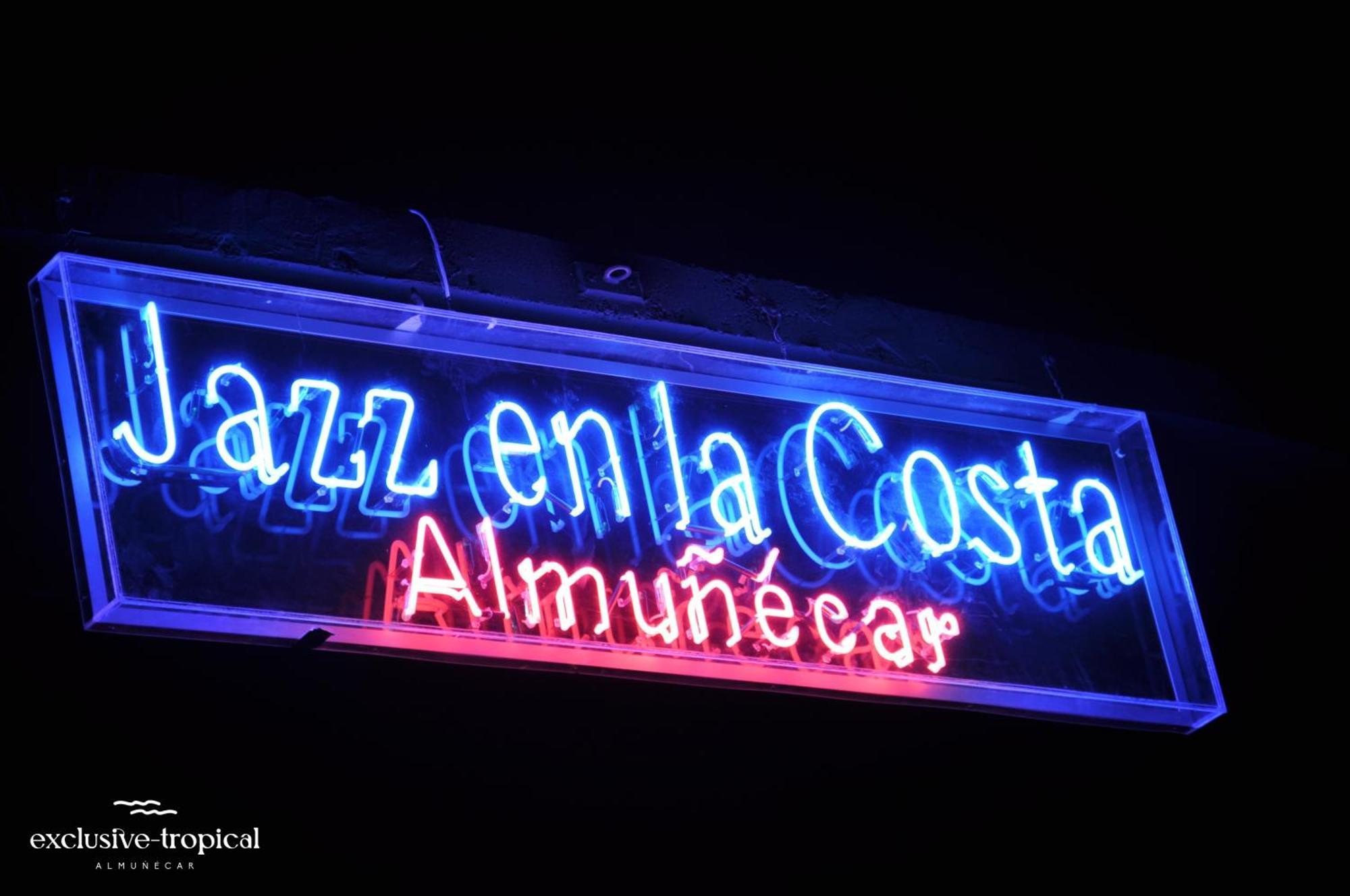 Los Cipreses - Casa Ola Almuñécar Kültér fotó